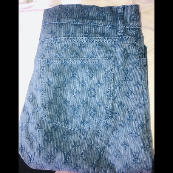 Louis Vuitton Monogram Denim jeans - Picture 6 of 15